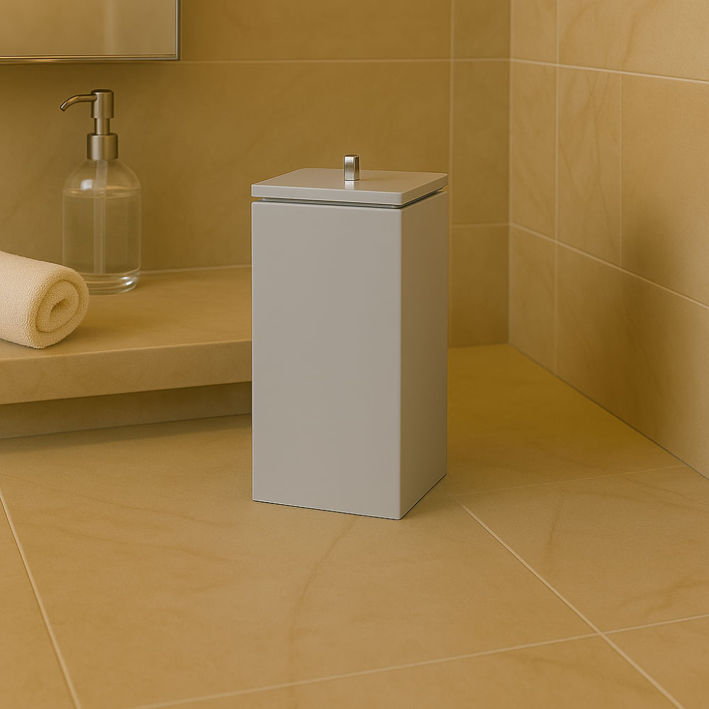 Lixeira com Tampa Fechada Top Cinza Claro Banho Mais